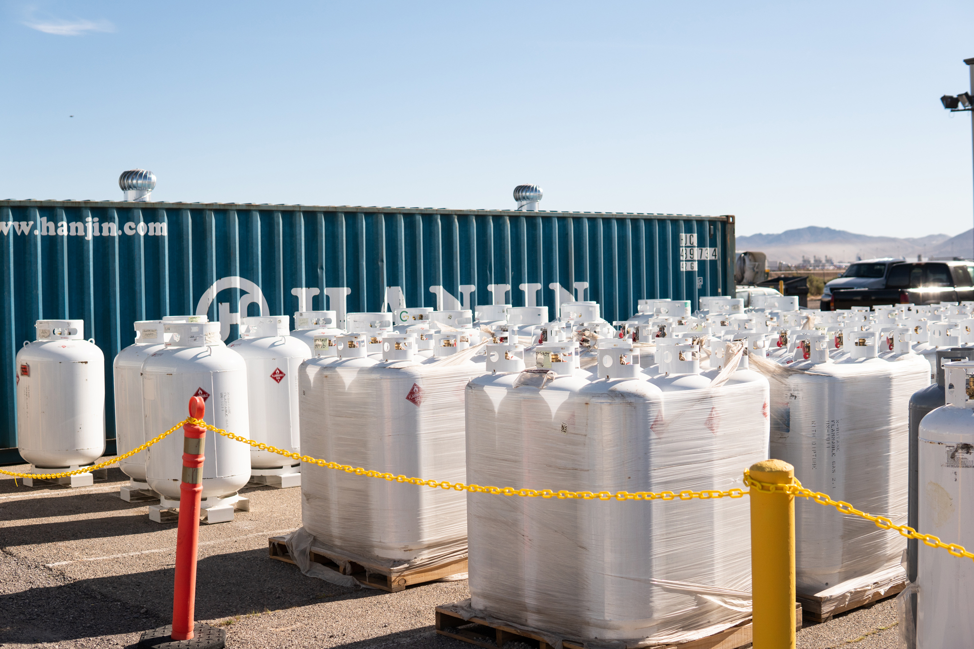 Cannagas Supply extraction solvent delivery and warehouse operations